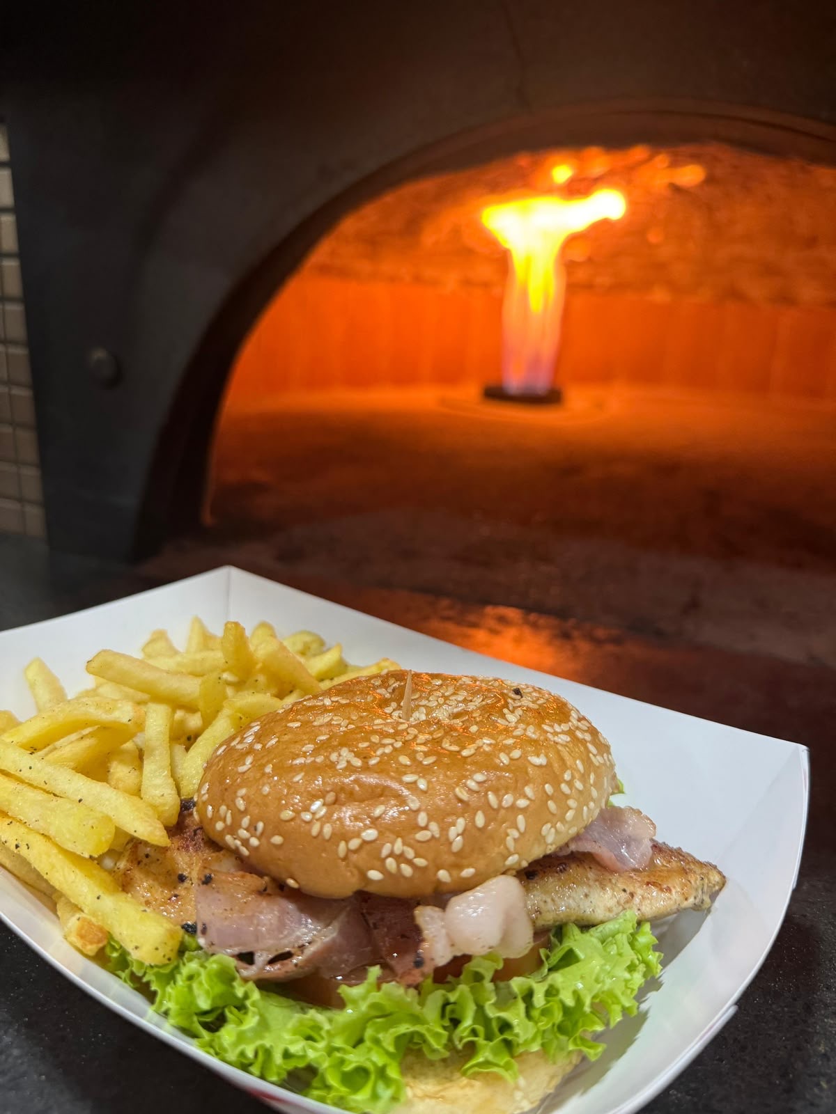 Sándwich de Pechuga + Papas Fritas
